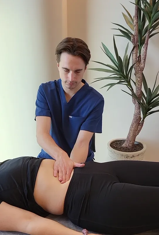 Masaż leczniczy u fizjoterapeuty w studiu Body-up Kraków